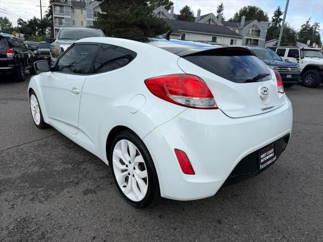 2012 Hyundai Veloster Base w/Gray