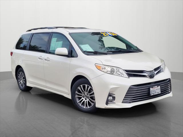 2018 Toyota Sienna XLE 8 Passenger for sale in Lodi, CA