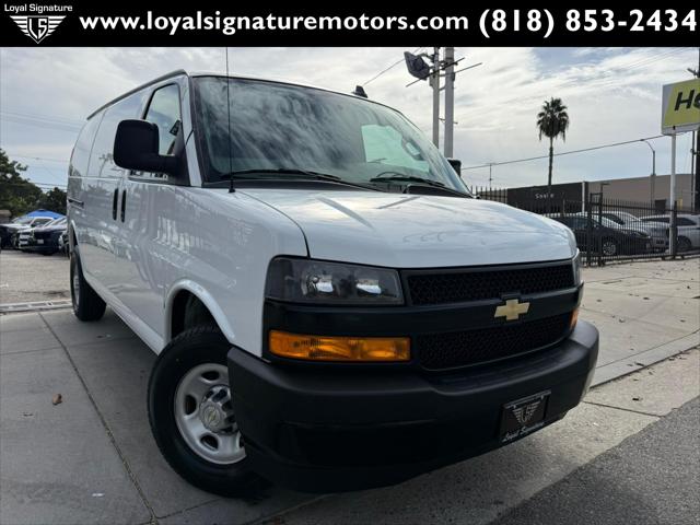 2022 Chevrolet Express Cargo Van RWD 2500 Regular Wheelbase WT for sale in Van Nuys, CA