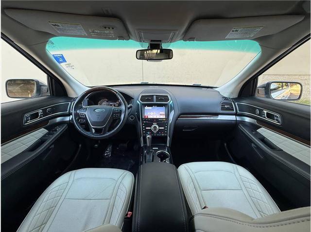 2017 Ford Explorer Platinum