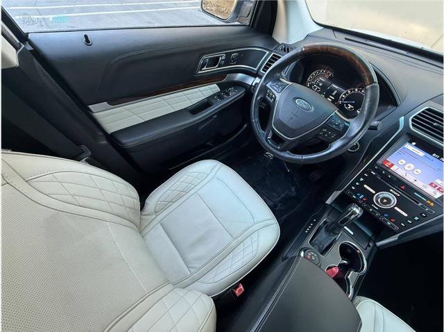 2017 Ford Explorer Platinum