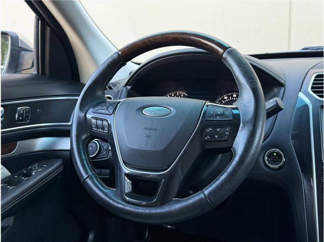 2017 Ford Explorer Platinum