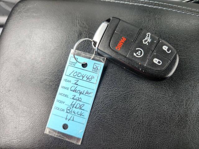 2016 Chrysler 200 S