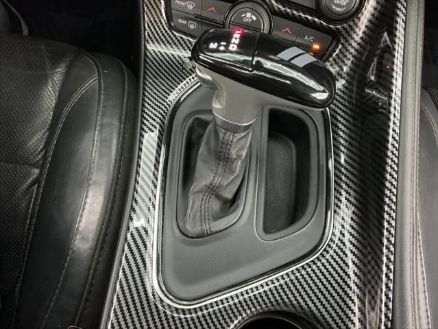 2016 Dodge Challenger SXT Plus