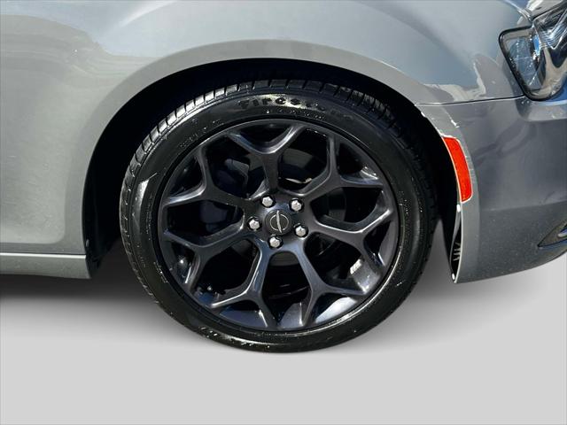 2019 Chrysler 300 300S
