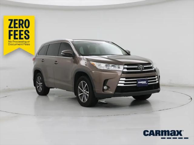 2018 Toyota Highlander XLE for sale in Merriam, KS