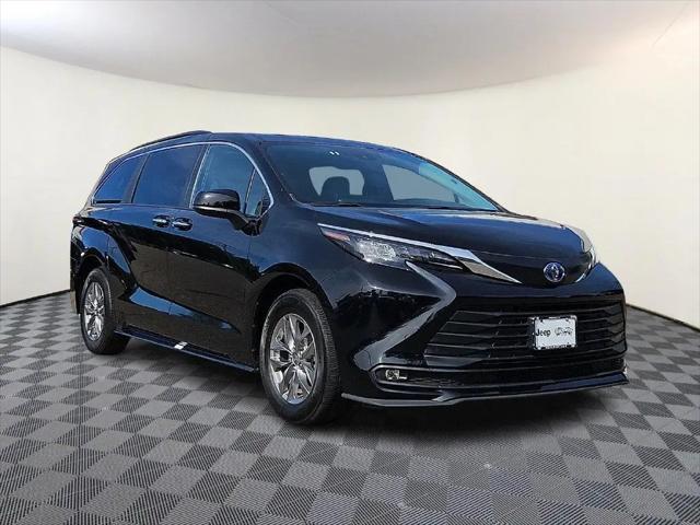 2025 Toyota Sienna XLE for sale in Freehold, NJ