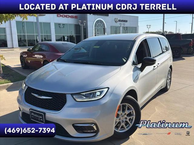2024 Chrysler Pacifica Touring L for sale in Terrell, TX