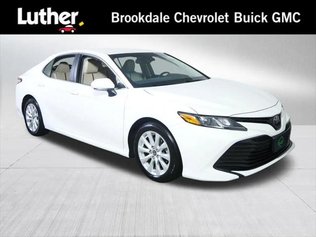 2018 Toyota Camry LE for sale in BROOKLYN CENTER, MN