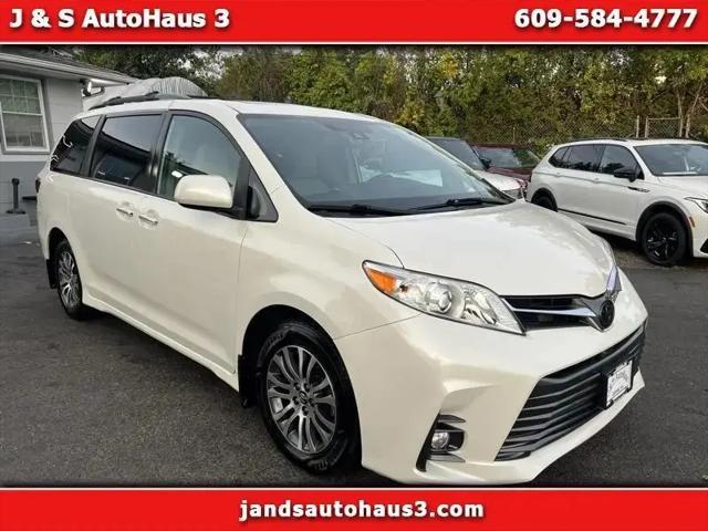 2020 Toyota Sienna XLE for sale in Hamilton, NJ
