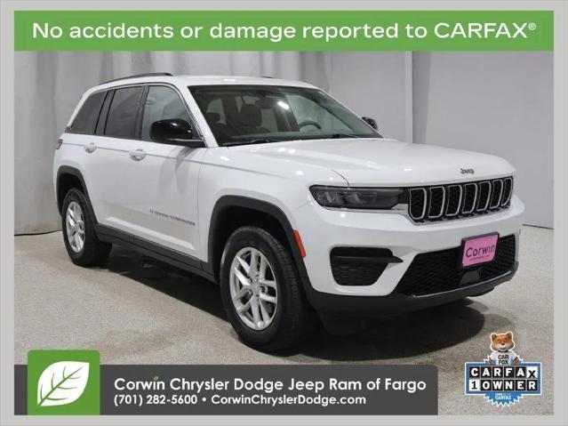 2023 Jeep Grand Cherokee Laredo 4x4 for sale in Fargo, ND
