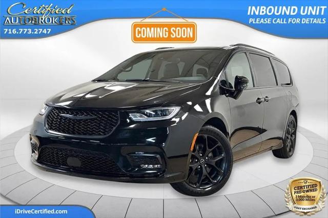 2025 Chrysler Pacifica Limited for sale in Grand Island, NY