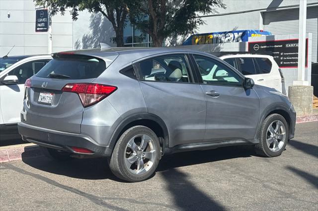 2017 Honda HR-V LX