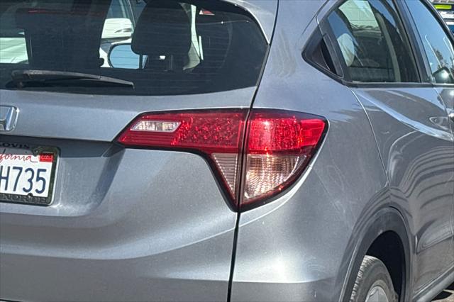 2017 Honda HR-V LX