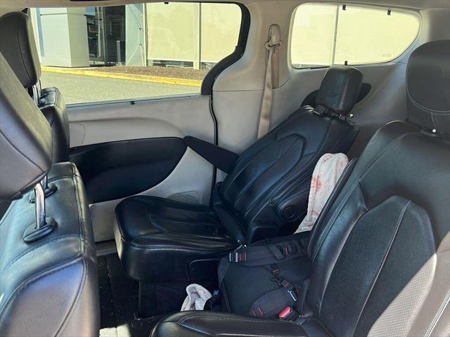 2021 Chrysler Pacifica Touring L