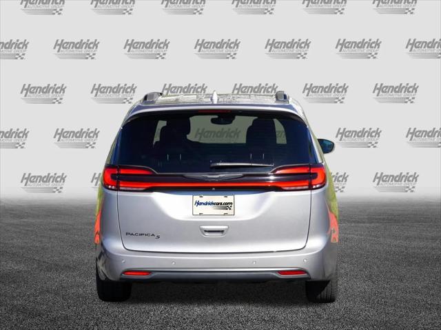 2021 Chrysler Pacifica Touring