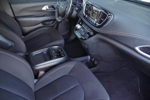 2021 Chrysler Pacifica Touring