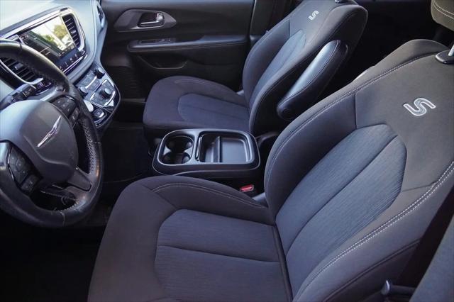 2021 Chrysler Pacifica Touring
