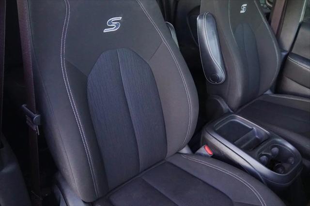 2021 Chrysler Pacifica Touring