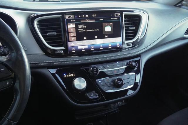 2021 Chrysler Pacifica Touring