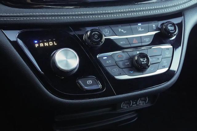 2021 Chrysler Pacifica Touring