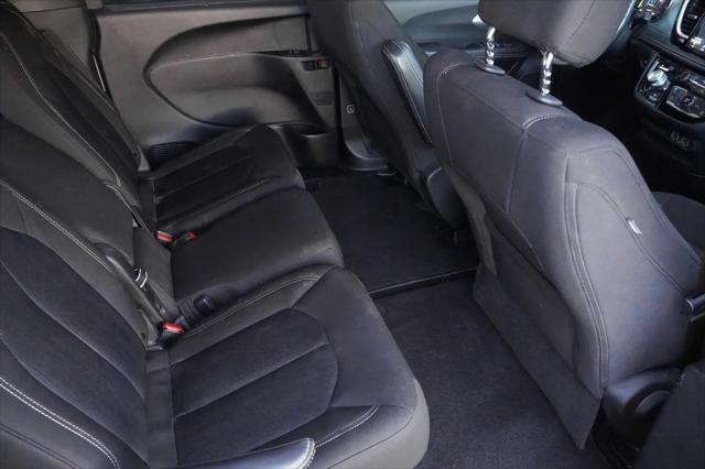 2021 Chrysler Pacifica Touring