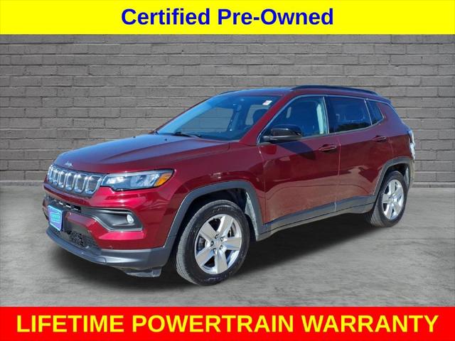 2022 Jeep Compass Latitude FWD for sale in Burlington, WI