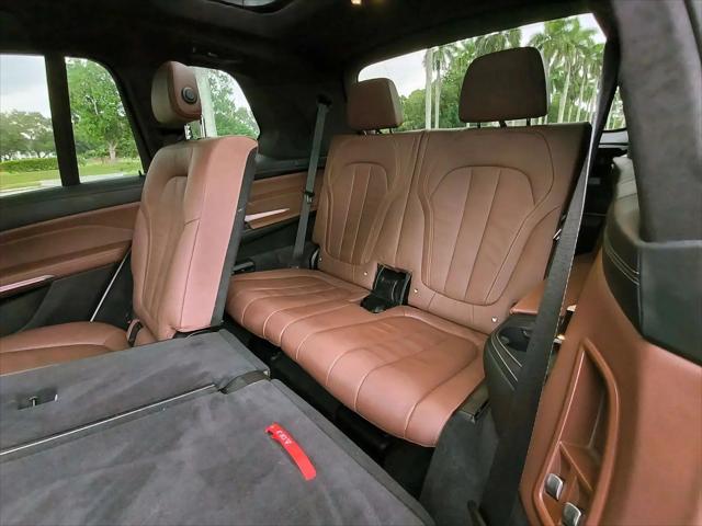 2020 BMW X7 M50i