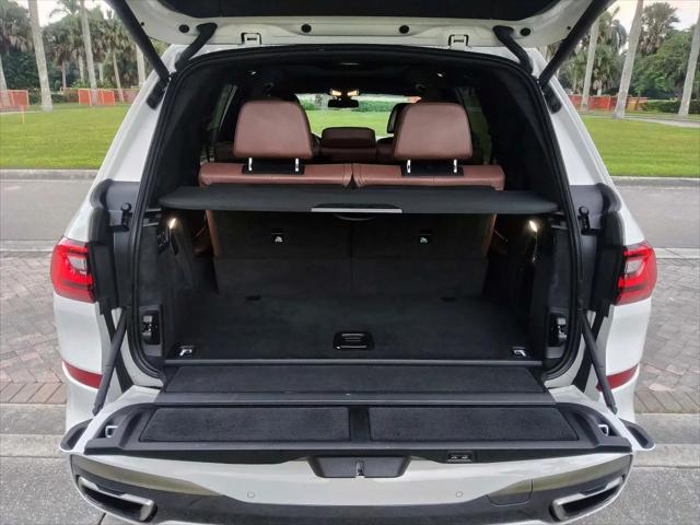 2020 BMW X7 M50i