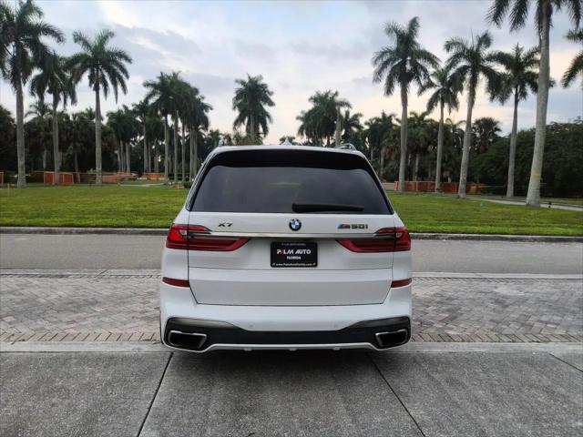 2020 BMW X7 M50i