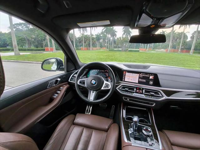 2020 BMW X7 M50i