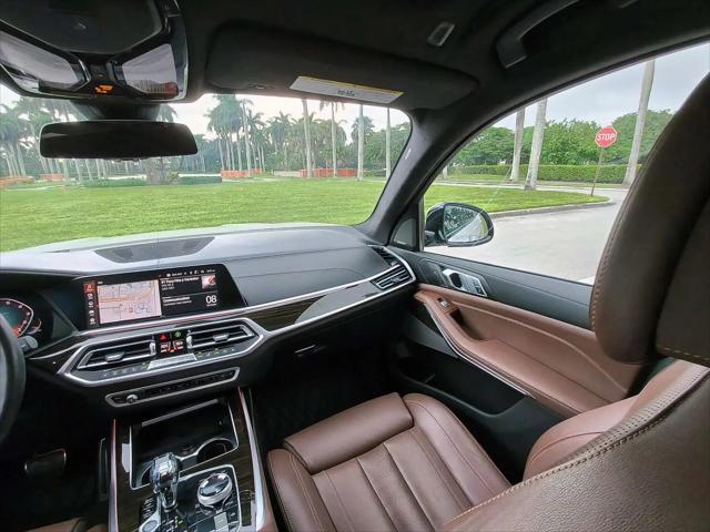 2020 BMW X7 M50i