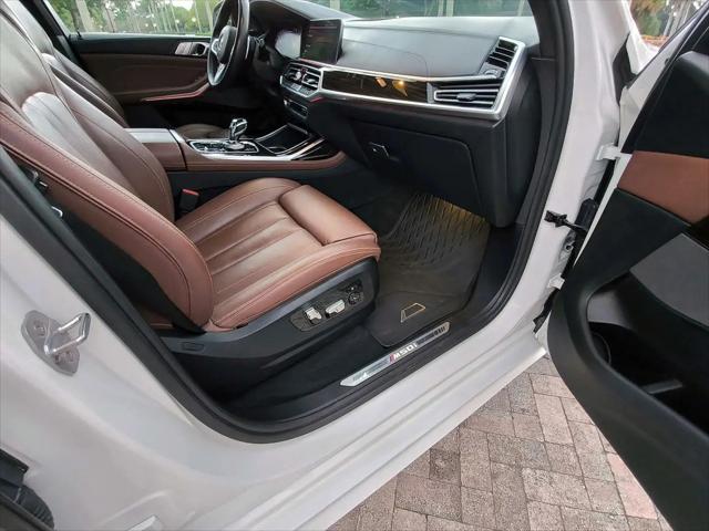 2020 BMW X7 M50i