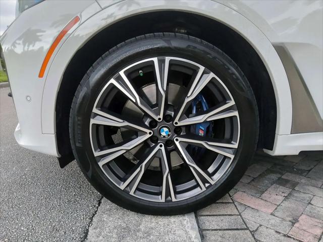 2020 BMW X7 M50i