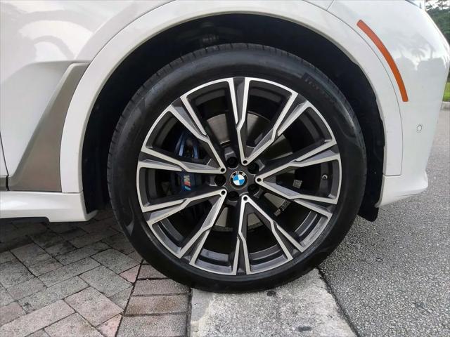 2020 BMW X7 M50i