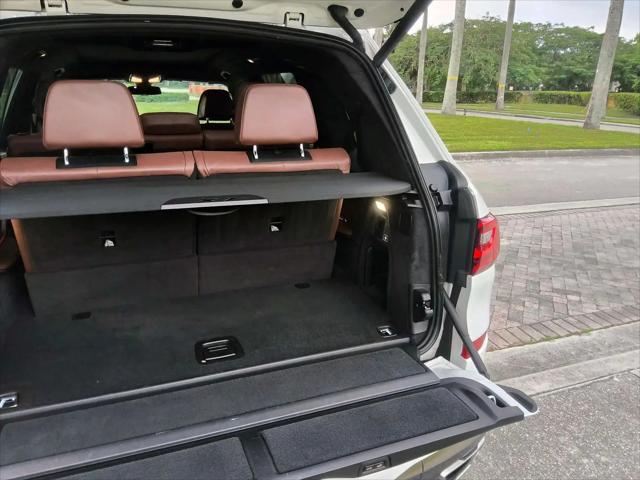 2020 BMW X7 M50i