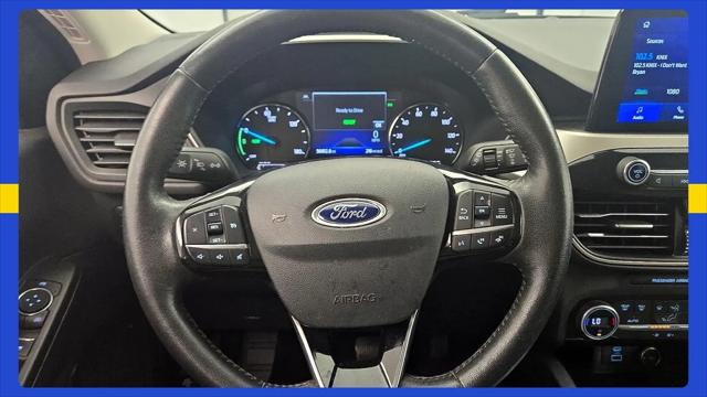 2021 Ford Escape SE Hybrid