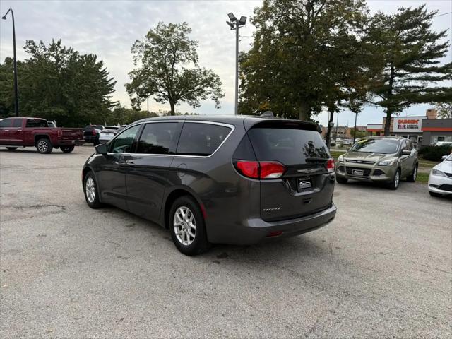 2017 Chrysler Pacifica Touring
