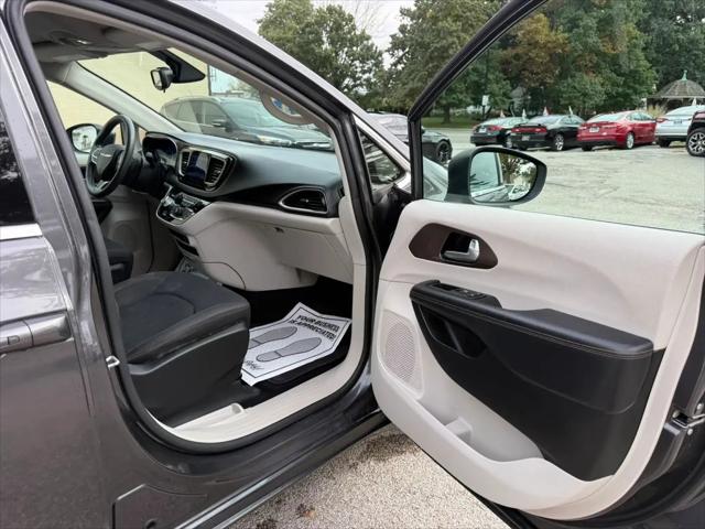 2017 Chrysler Pacifica Touring