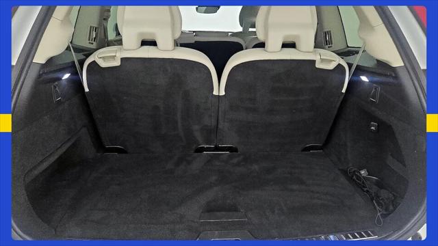 2021 Volvo XC90 T5 Momentum 7 Passenger