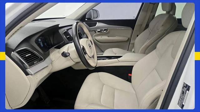 2021 Volvo XC90 T5 Momentum 7 Passenger