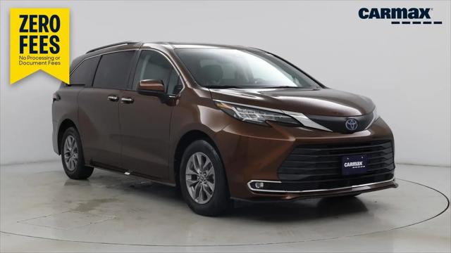2022 Toyota Sienna XLE for sale in Winchester, VA