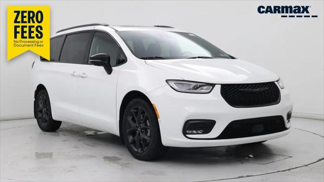 2024 Chrysler Pacifica Limited AWD for sale in Brooklyn Park, MN