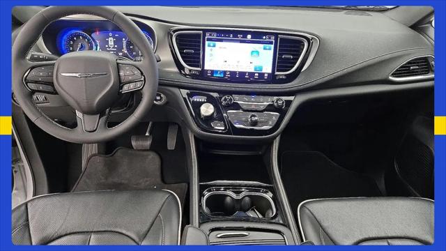 2024 Chrysler Pacifica Limited AWD