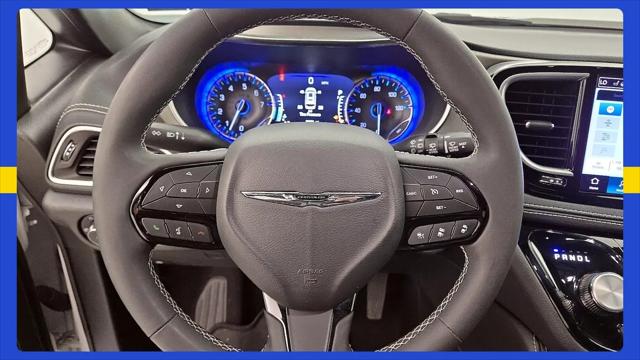 2024 Chrysler Pacifica Limited AWD