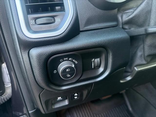 2021 Ram 1500 Big Horn Crew Cab 4x4 57 Box