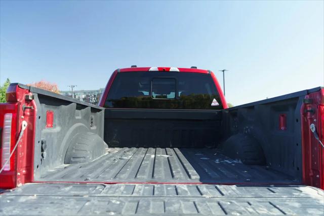 2025 Ford F-350 LARIAT