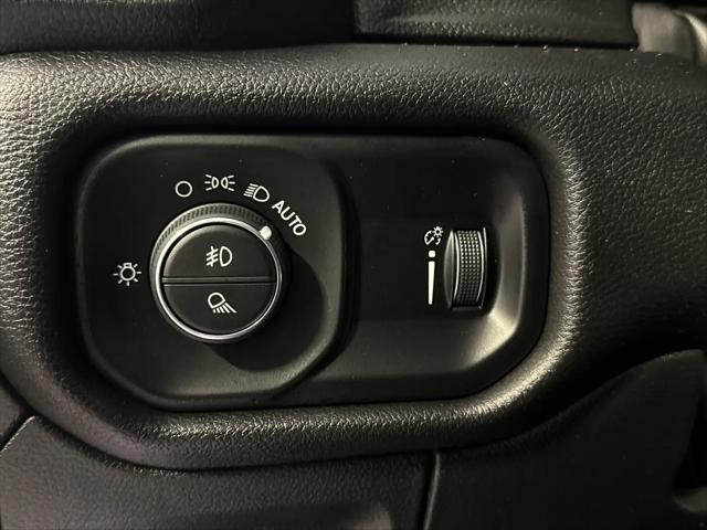 2024 Ram 1500 Big Horn Crew Cab 4x4 64 Box