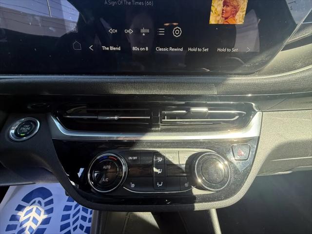 2024 Buick NV Sport Touring FWD