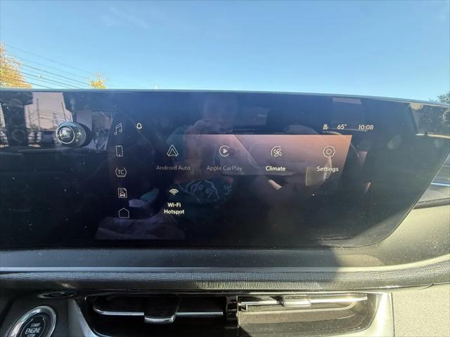 2024 Buick NV Sport Touring FWD